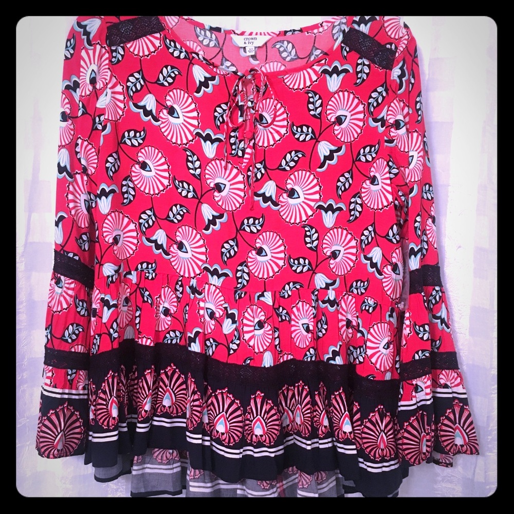 NWT CROWN & IVY Popover Blouse